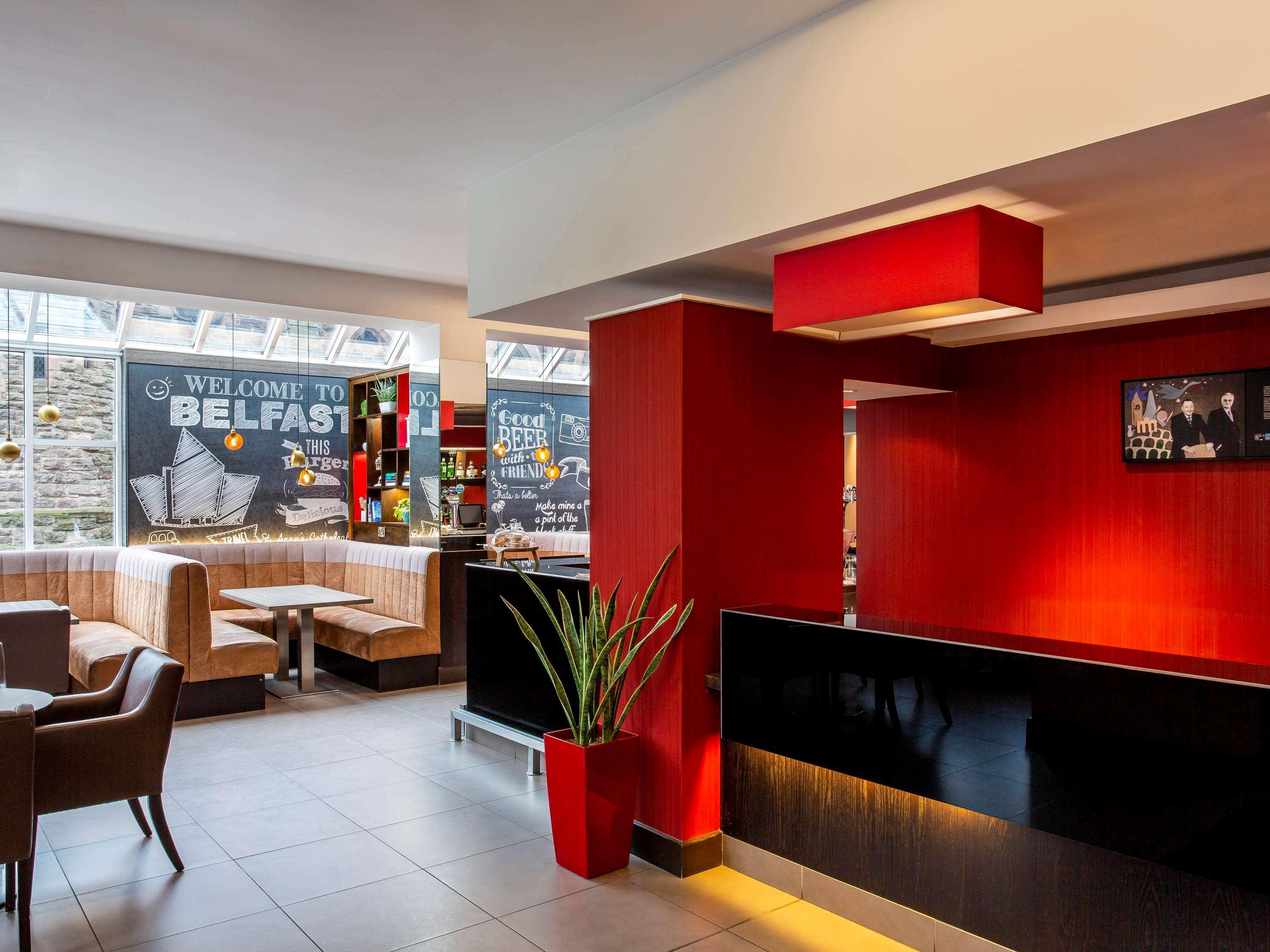 Ibis Belfast Queens Quarter Exterior photo